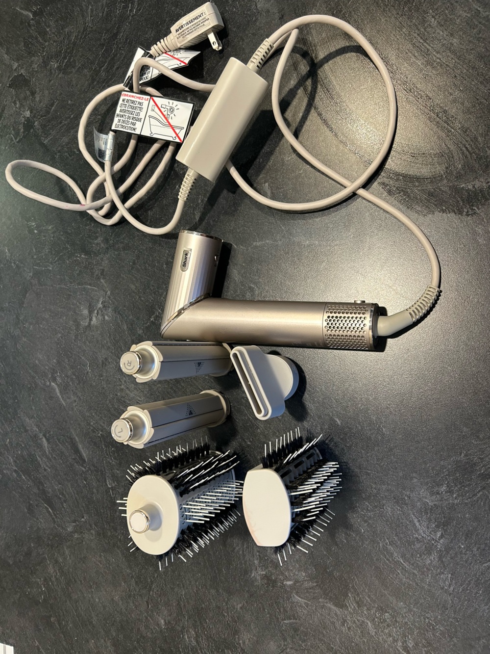 SHARK 5-in-1 Women’s Hot Air Styling Tool with Brush Attachments